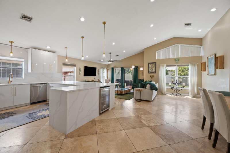 1097 Aviary Road, Wellington FL 33414