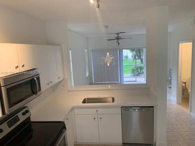 6975 Blacksmith Way, Lake Worth FL 33467