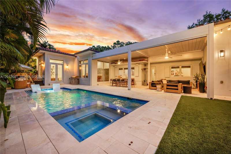 918 Santiago St, Coral Gables FL 33134