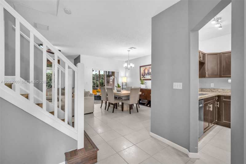 8327 Via Leonessa, Boca Raton FL 33433