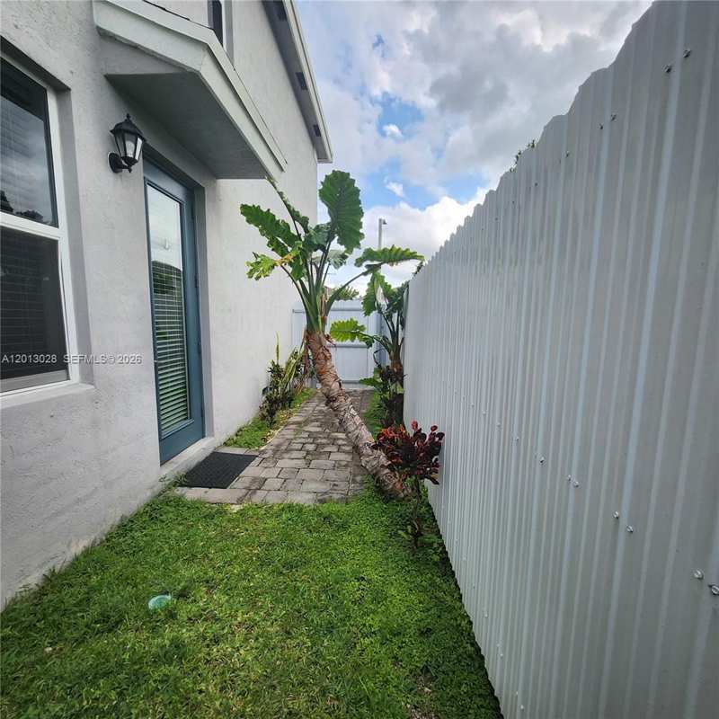 13245 SW 271st Ter # 1, Homestead FL 33032