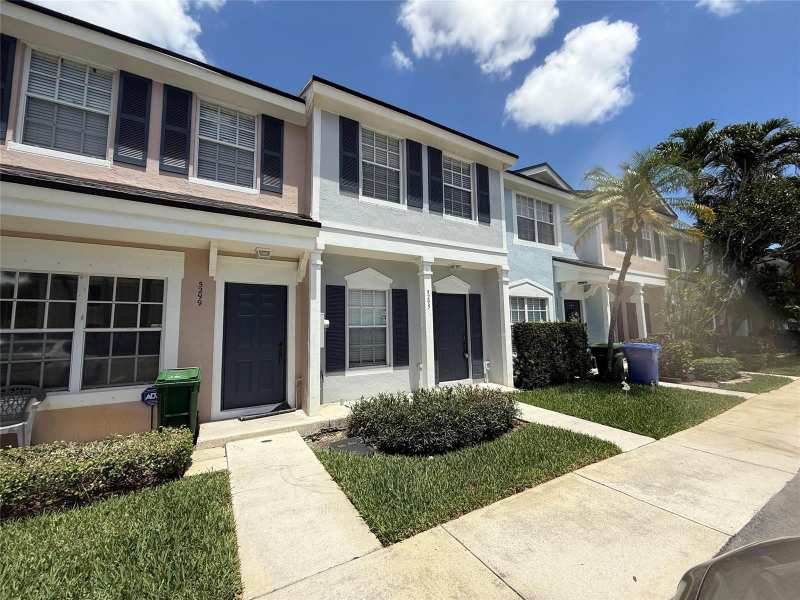 5295 Jamboree Place, Margate FL 33063