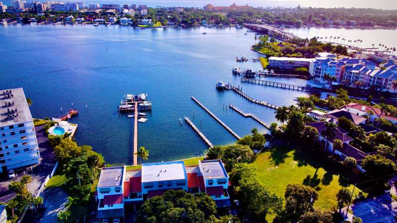 324 N Lake Drive, Lantana FL 33462