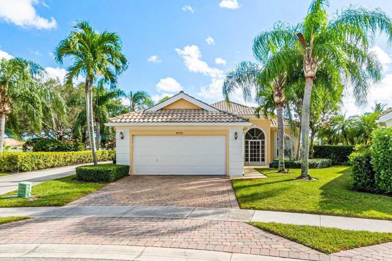 8222 Dominica Place, Wellington FL 33414