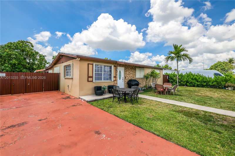 11600 SW 181st Ter, Miami FL 33157
