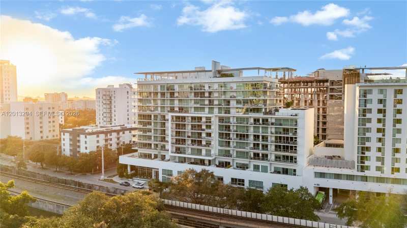 1600 SW 1st Ave # 307, Miami FL 33129