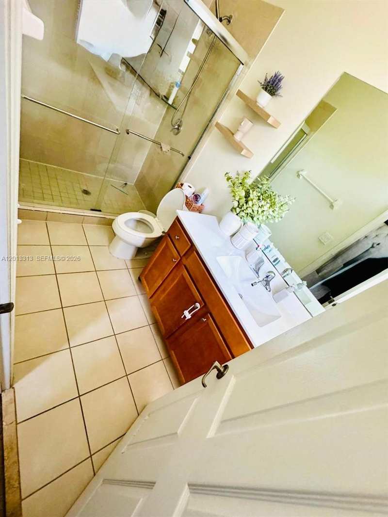 3398 W 92nd Pl, Hialeah FL 33018
