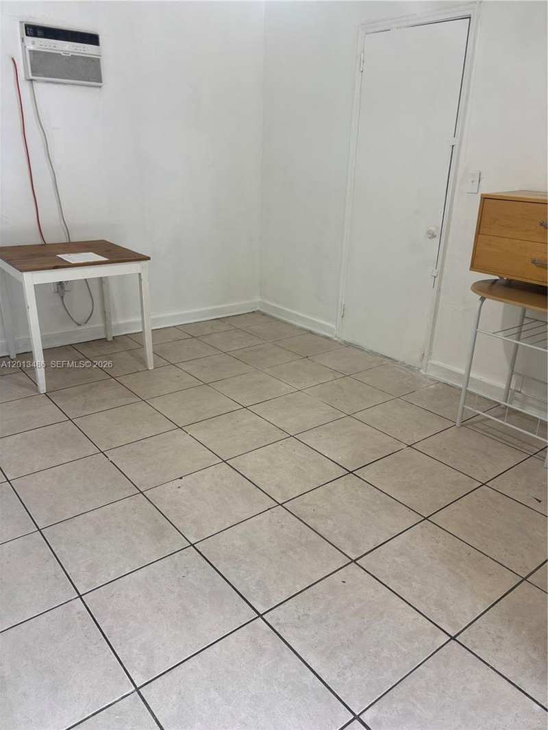 725 Opa Locka Blvd # C, Opa-Locka FL 33054