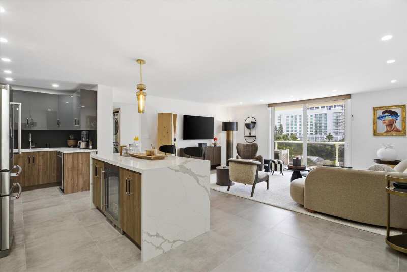 336 N Birch Road # 5H, Fort Lauderdale FL 33304