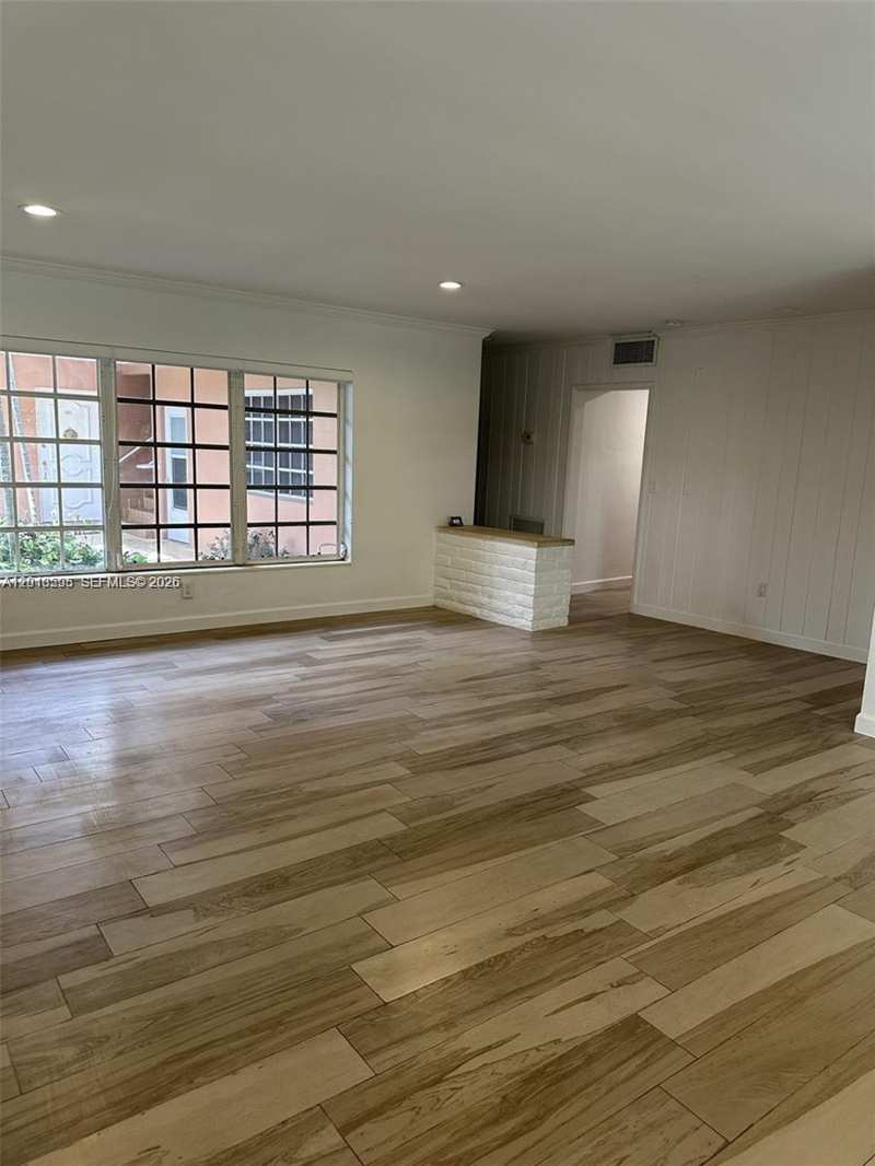 VILLAS OF PARK DRIVE COND