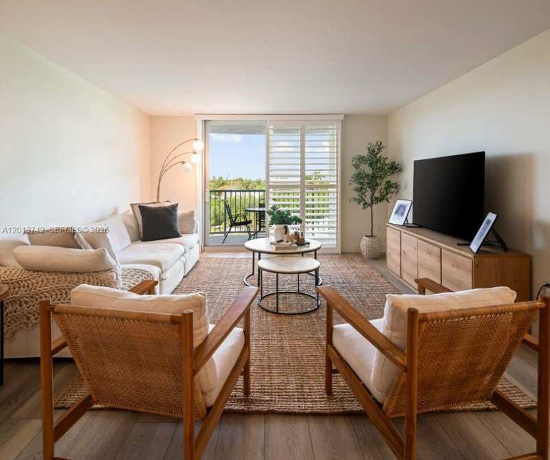 CAPE FLORIDA CLUB CONDO P