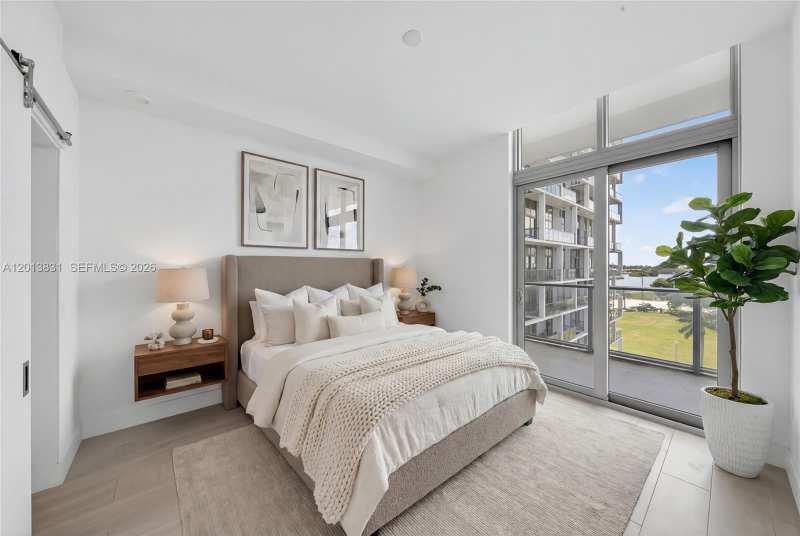 2000 Metropica Way # 615, Sunrise FL 33323