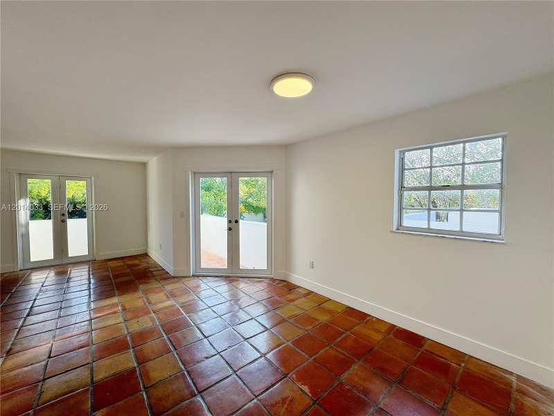 2918 Bird Ave # 7, Miami FL 33133