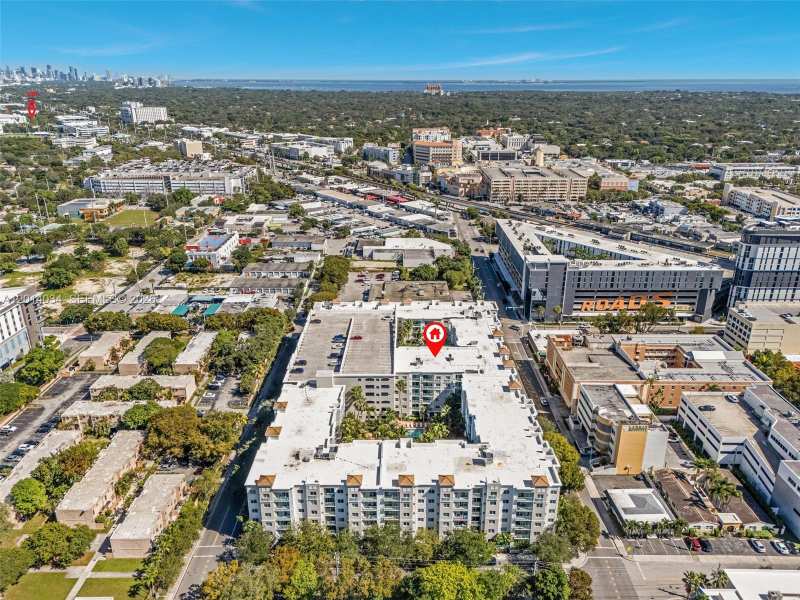 6001 SW 70th St # 412, South Miami FL 33143