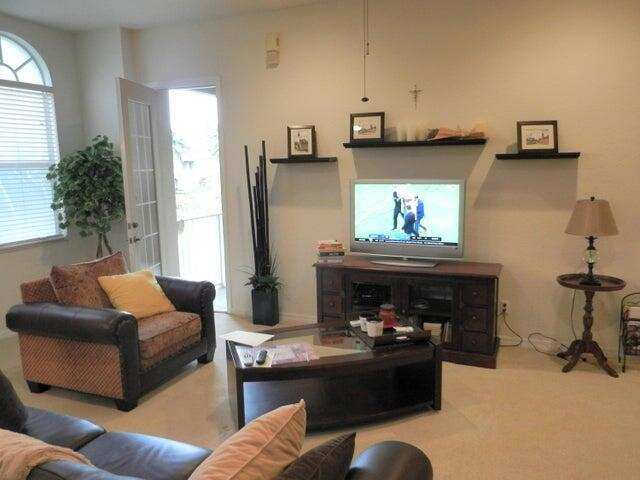 4870 Bonsai Circle # 200, Palm Beach Gardens FL 33418