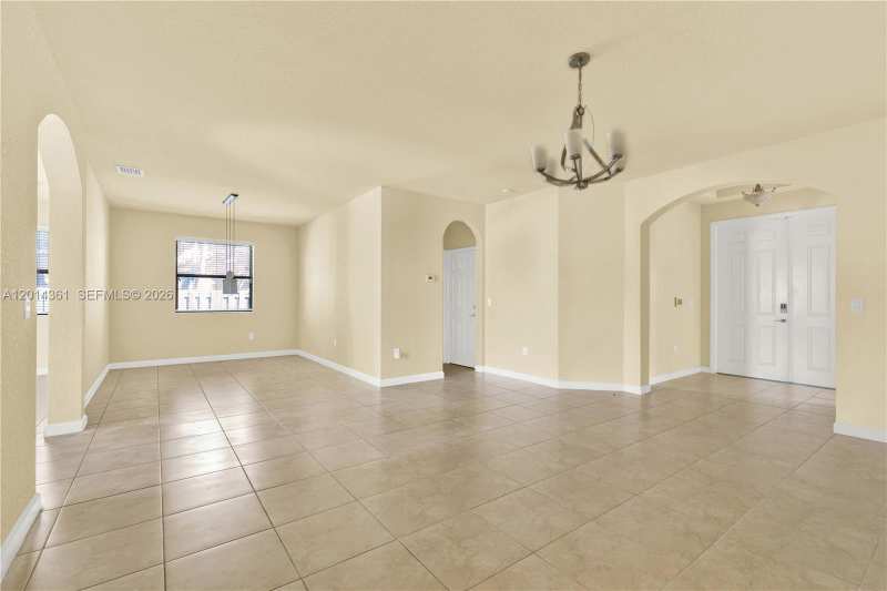 11924 SW 155th Ct, Miami FL 33196