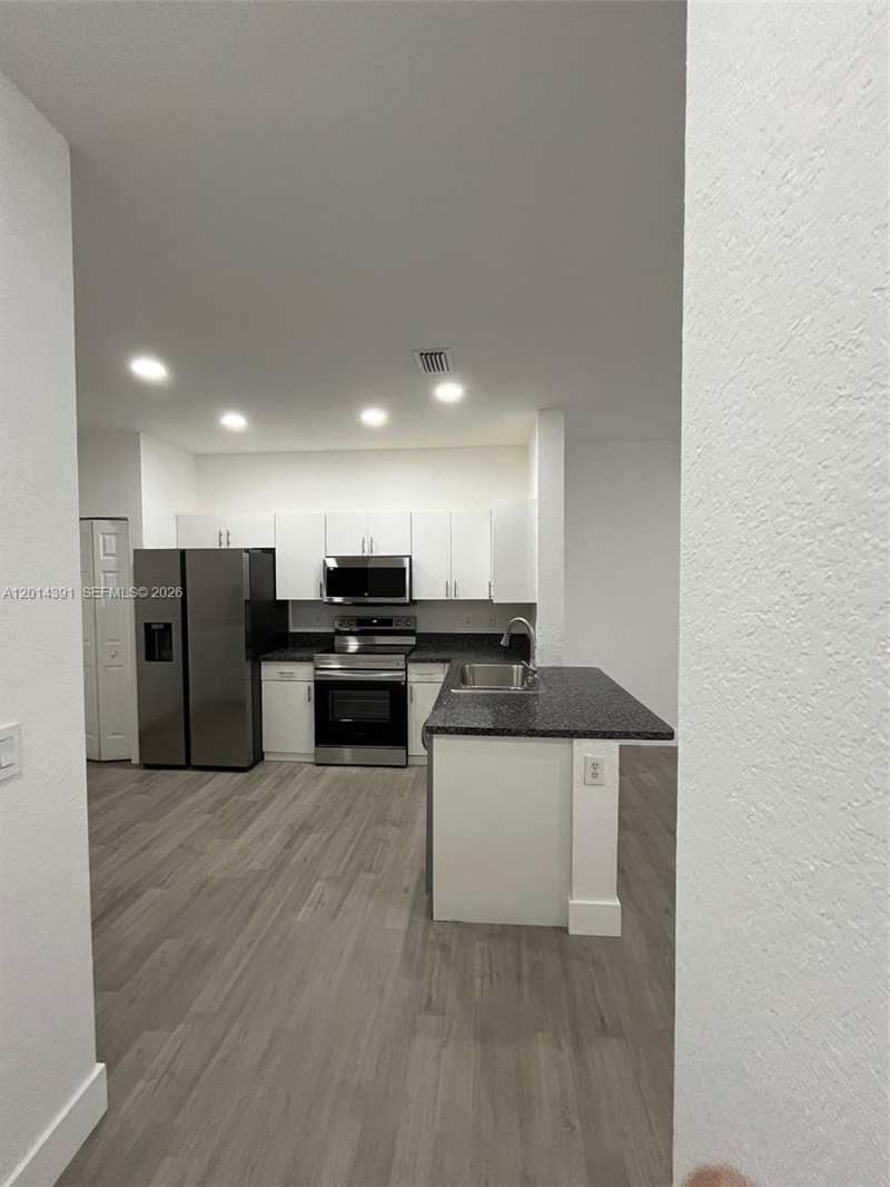 2216 Ensenada Ter, Weston FL 33327