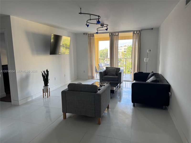 19555 E Country Club Dr # 8507, Aventura FL 33180