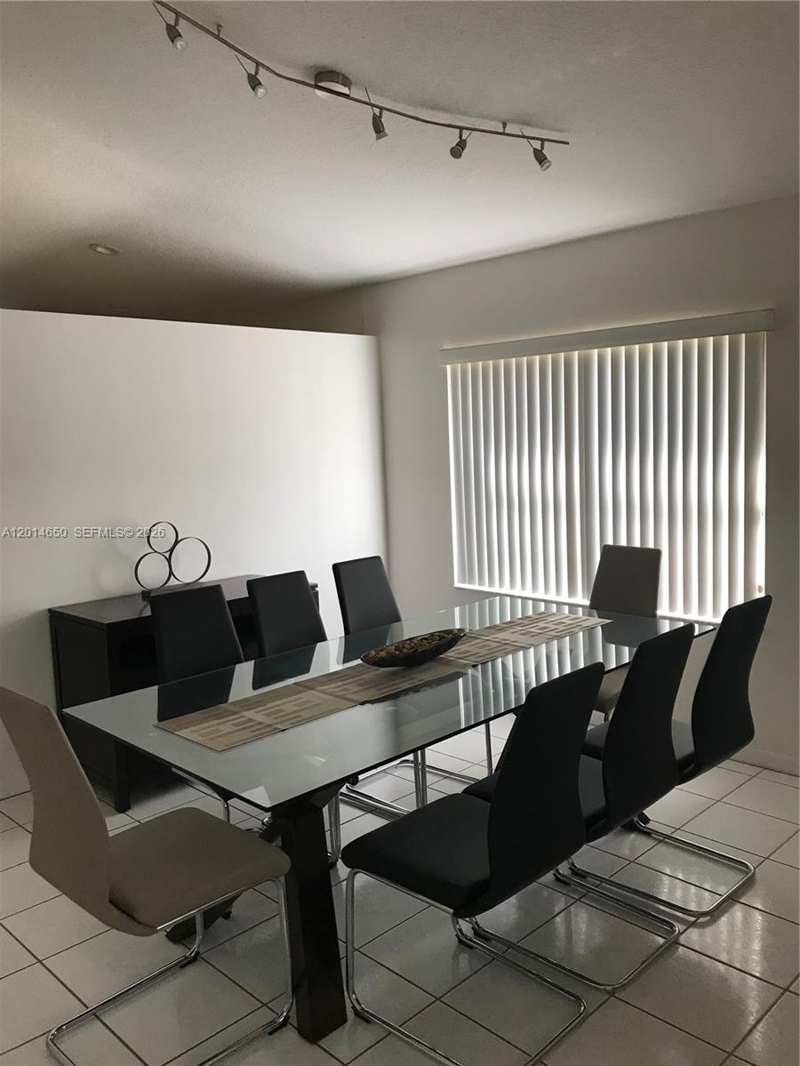 16654 SW 103rd Ln, Miami FL 33196