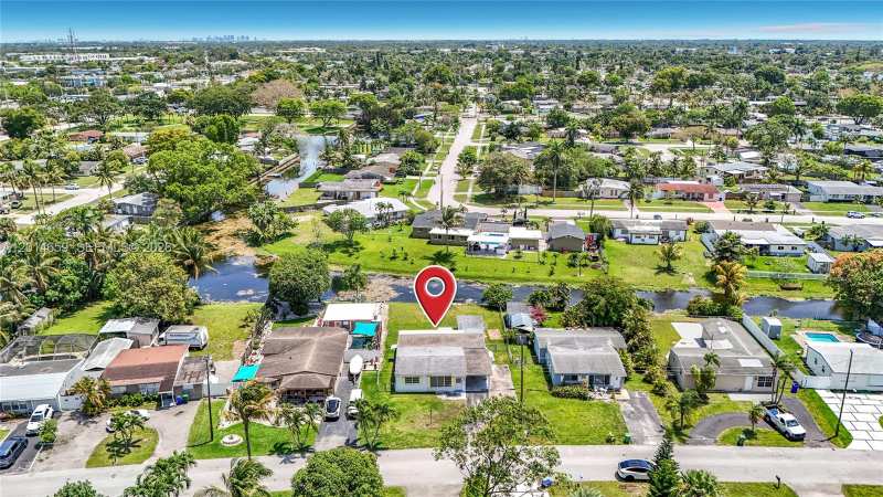 5930 NW 24th Ct, Margate FL 33063