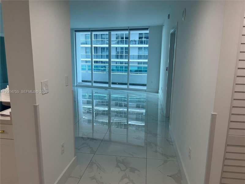 1800 N Bayshore Dr # 614, Miami FL 33132