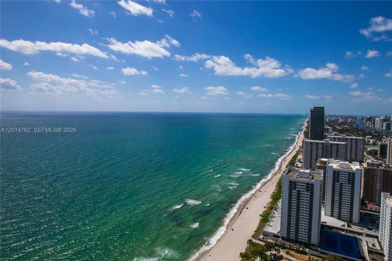 1830 S Ocean Dr # 4504, Hallandale Beach FL 33009