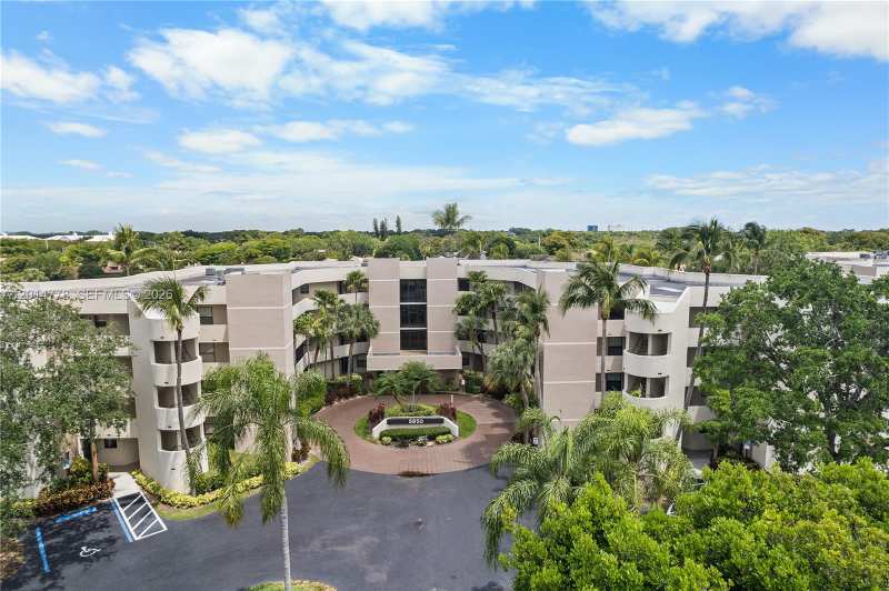 5850 Camino Del Sol # 404, Boca Raton FL 33433