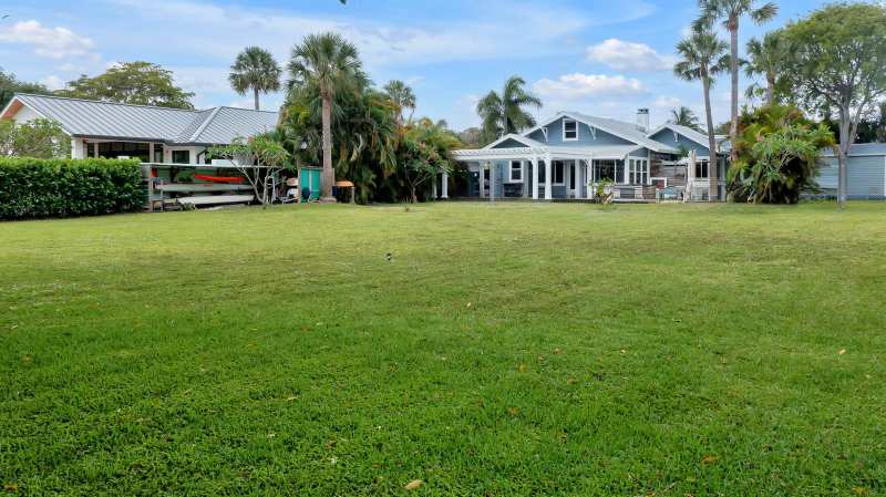 1408 N Lakeside Drive, FL 33460