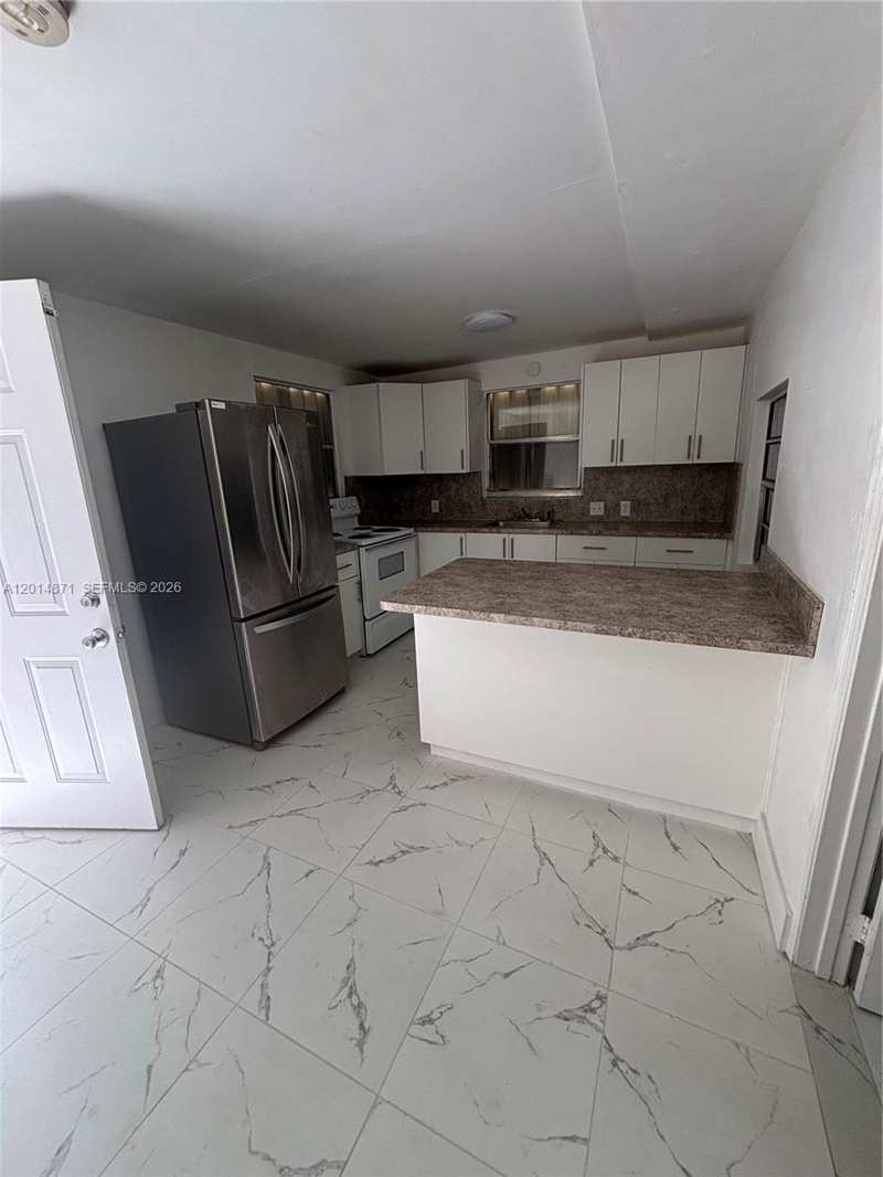 116 Allen Rd, West Park FL 33023