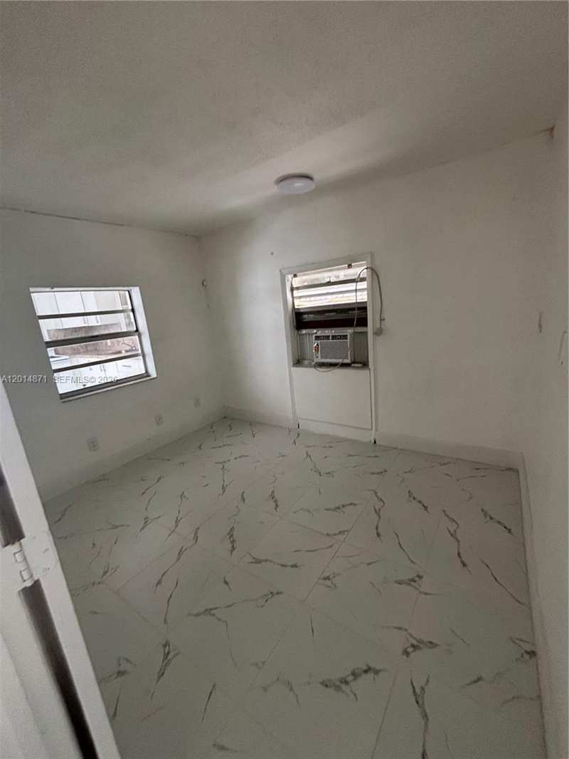 116 Allen Rd, West Park FL 33023