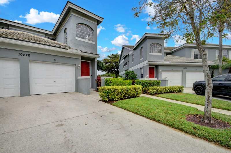 10220 Andover Coach Circle # H2, Lake Worth FL 33449