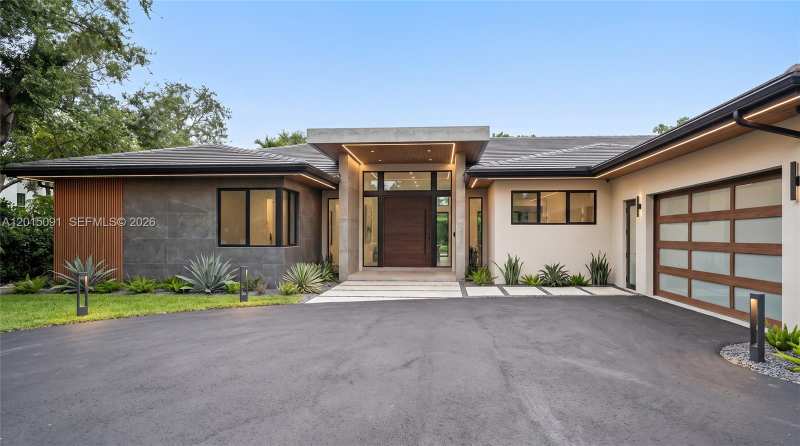 6650 SW 112th St, Pinecrest FL 33156