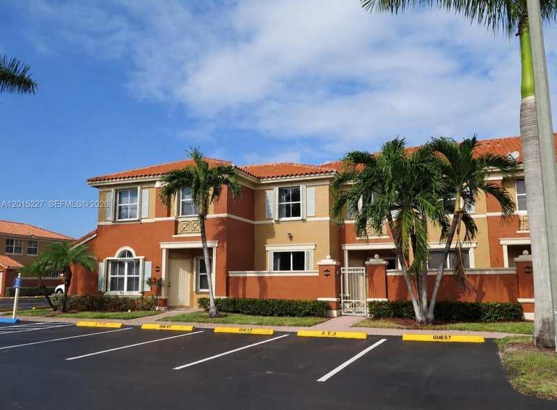 11479 NW 60th Ter #373, Doral FL 33178