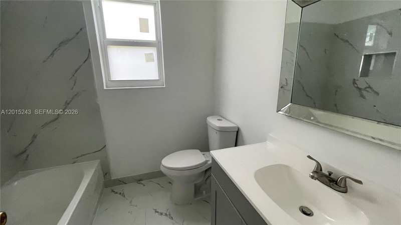 5210 NW 16th St, Lauderhill FL 33313