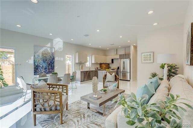 682 NE 43rd Street, Oakland Park FL 33334