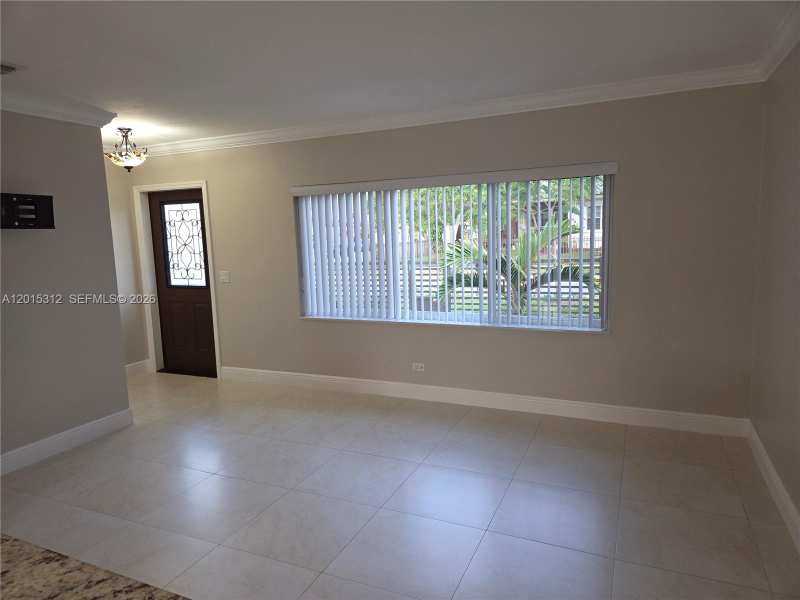 1680 E 5th Ave # 1690, Hialeah FL 33010