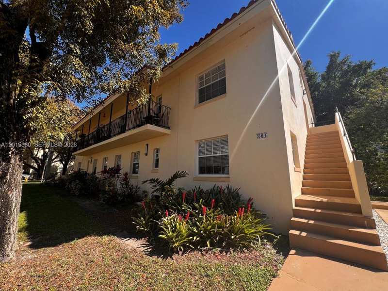 504 Santander Ave # 2, Coral Gables FL 33134