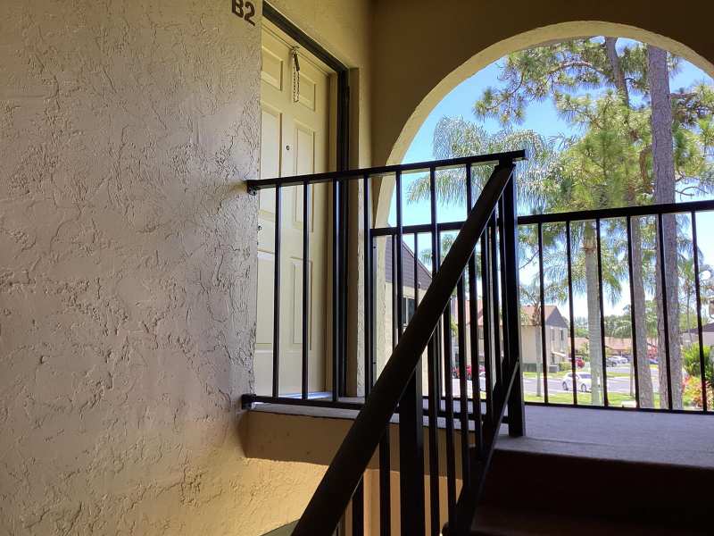 410 Pine Glen Lane # 2, FL 33463