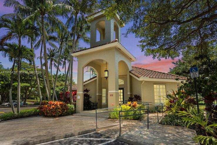 5555 N Military Trl, Boca Raton FL 33496