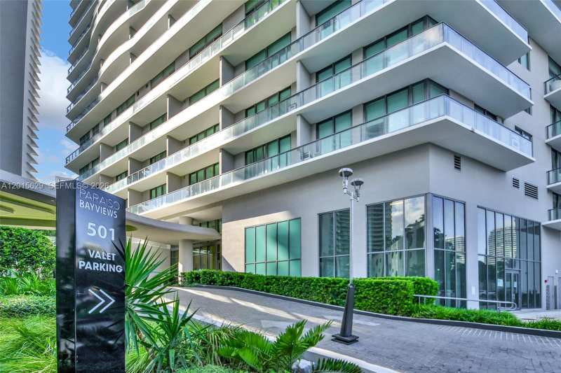 501 NE 31st St # 608, Miami FL 33137