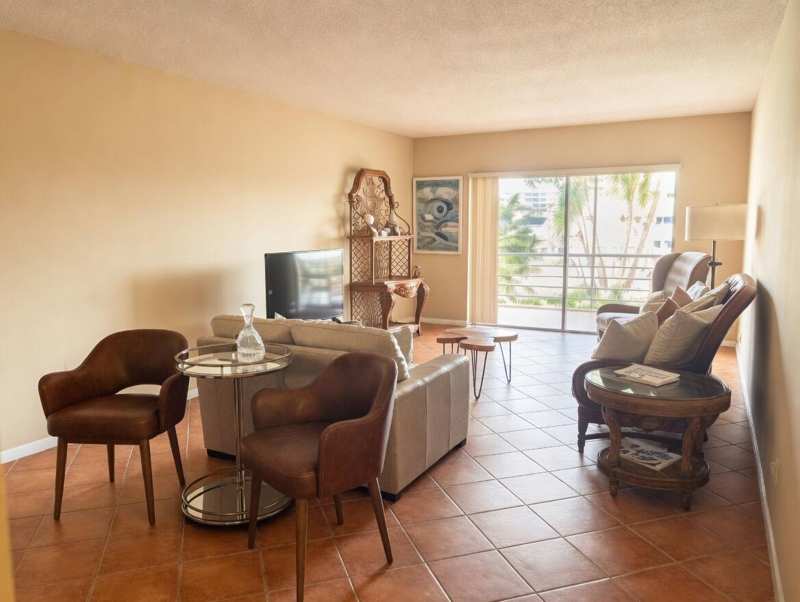 1430 S Lakeside Drive # 22, FL 33460