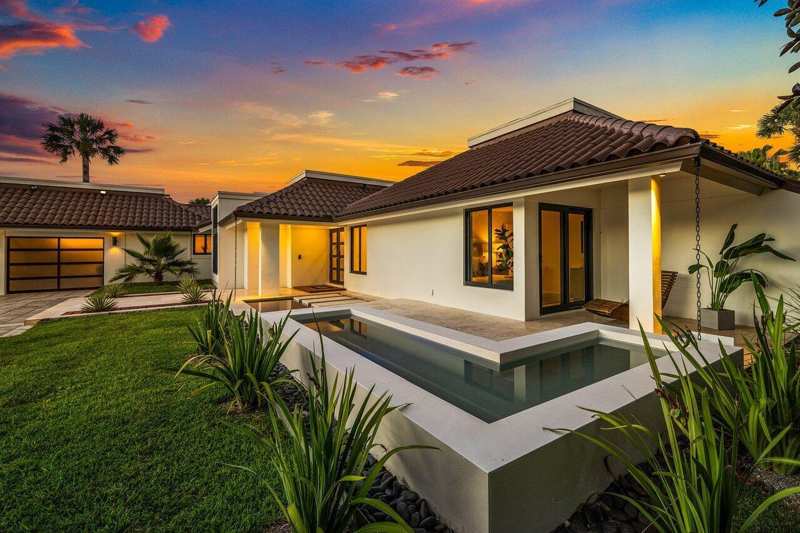 1648 Breakers West Boulevard, West Palm Beach FL 33411