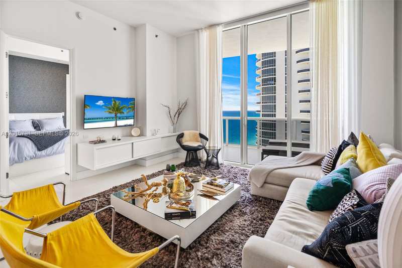 15901 Collins Ave # 3302, Sunny Isles Beach FL 33160