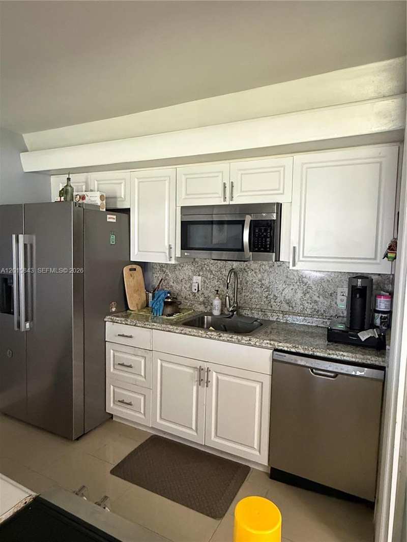 1010 N 74th Way # 0, Hollywood FL 33024