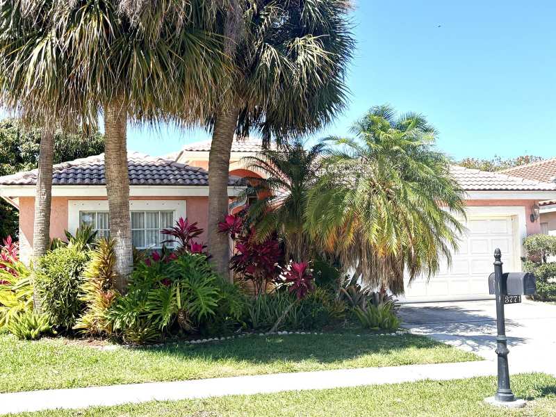 3771 Newport Avenue, Boynton Beach FL 33436