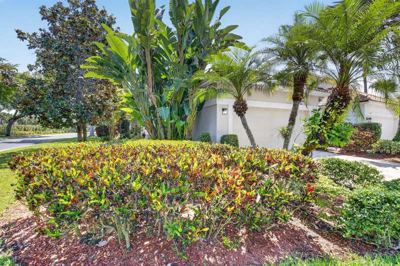 6694 NW 26th Way, Boca Raton FL 33496
