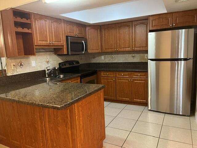 54 Matador Lane, Davie FL 33324