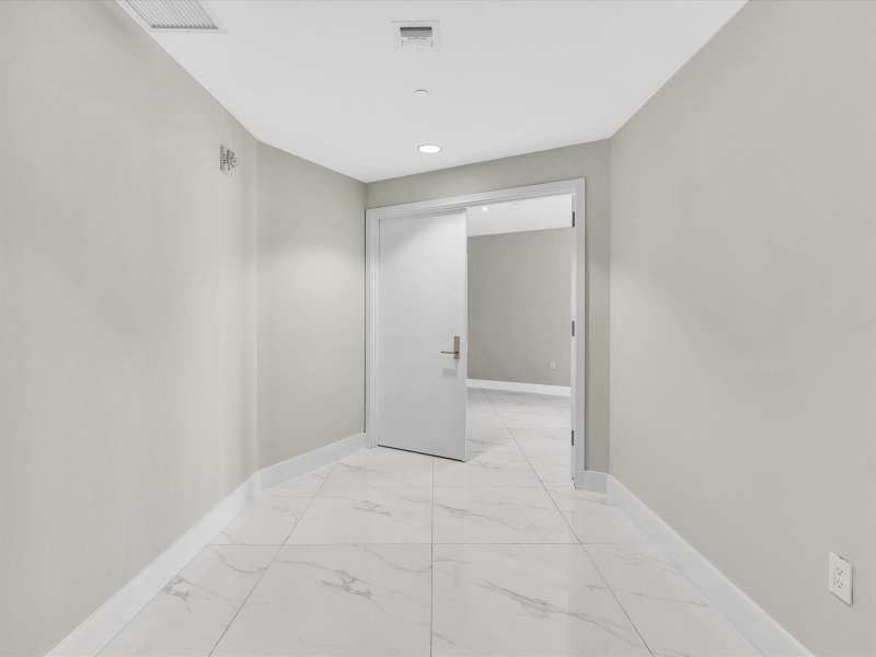 701 N Fort Lauderdale Beach Boulevard N # 802, Fort Lauderdale FL 33304