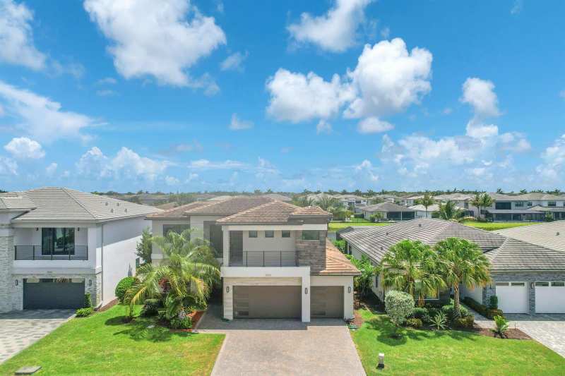 8586 Dream Falls Street, Boca Raton FL 33496