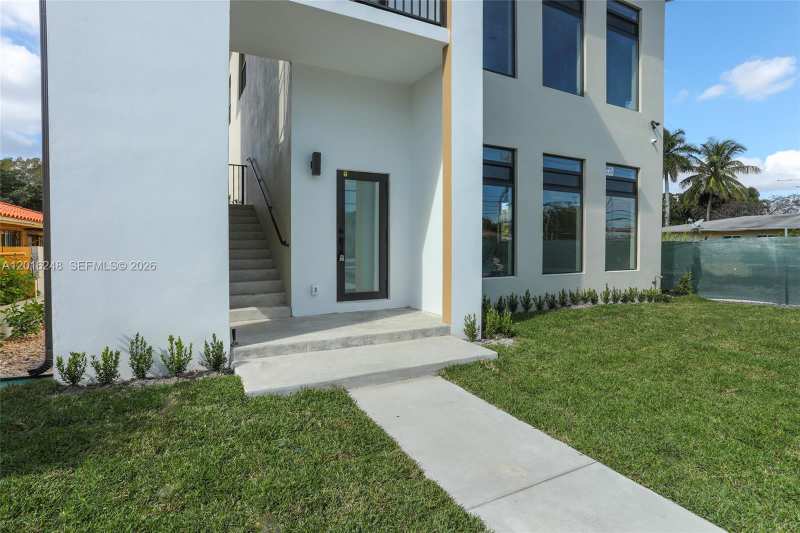 120 SW 35 Ave # A2, Miami FL 33135